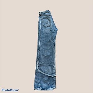 LEVIS PREMIUM